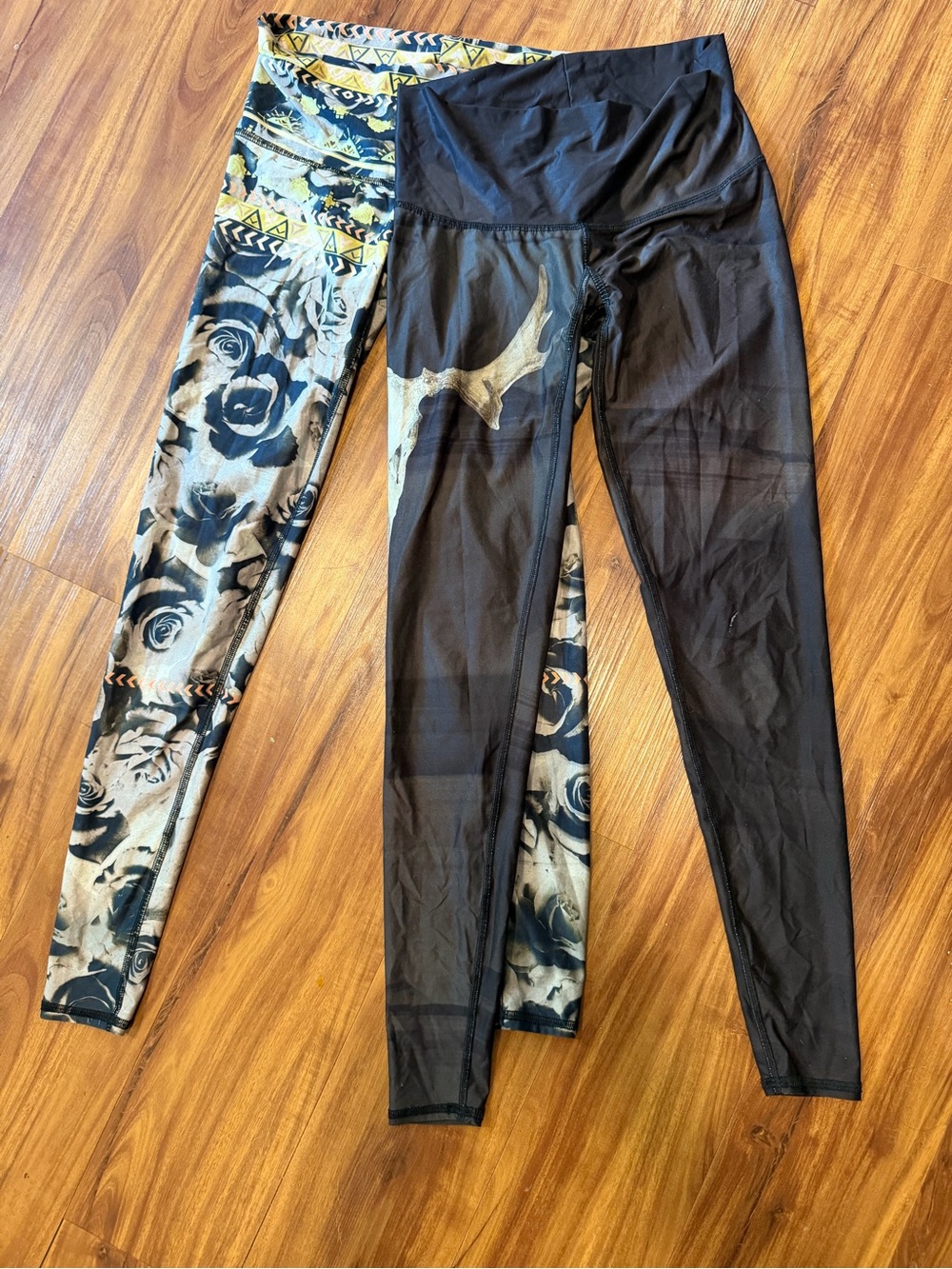 Teeki leggings Rose and Skull- 2 for 1!